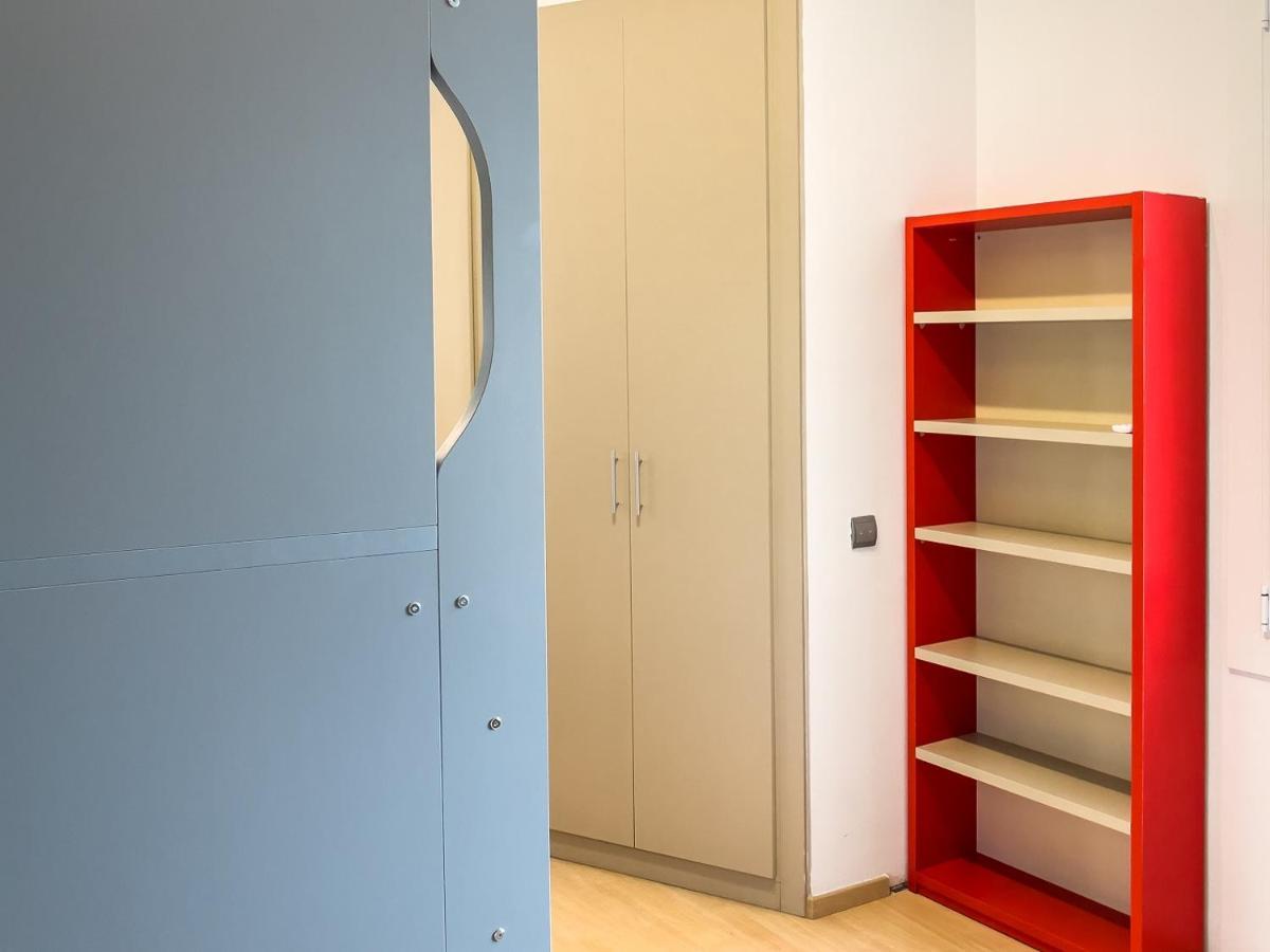 Leevin Student Barcelona Apartment Екстериор снимка