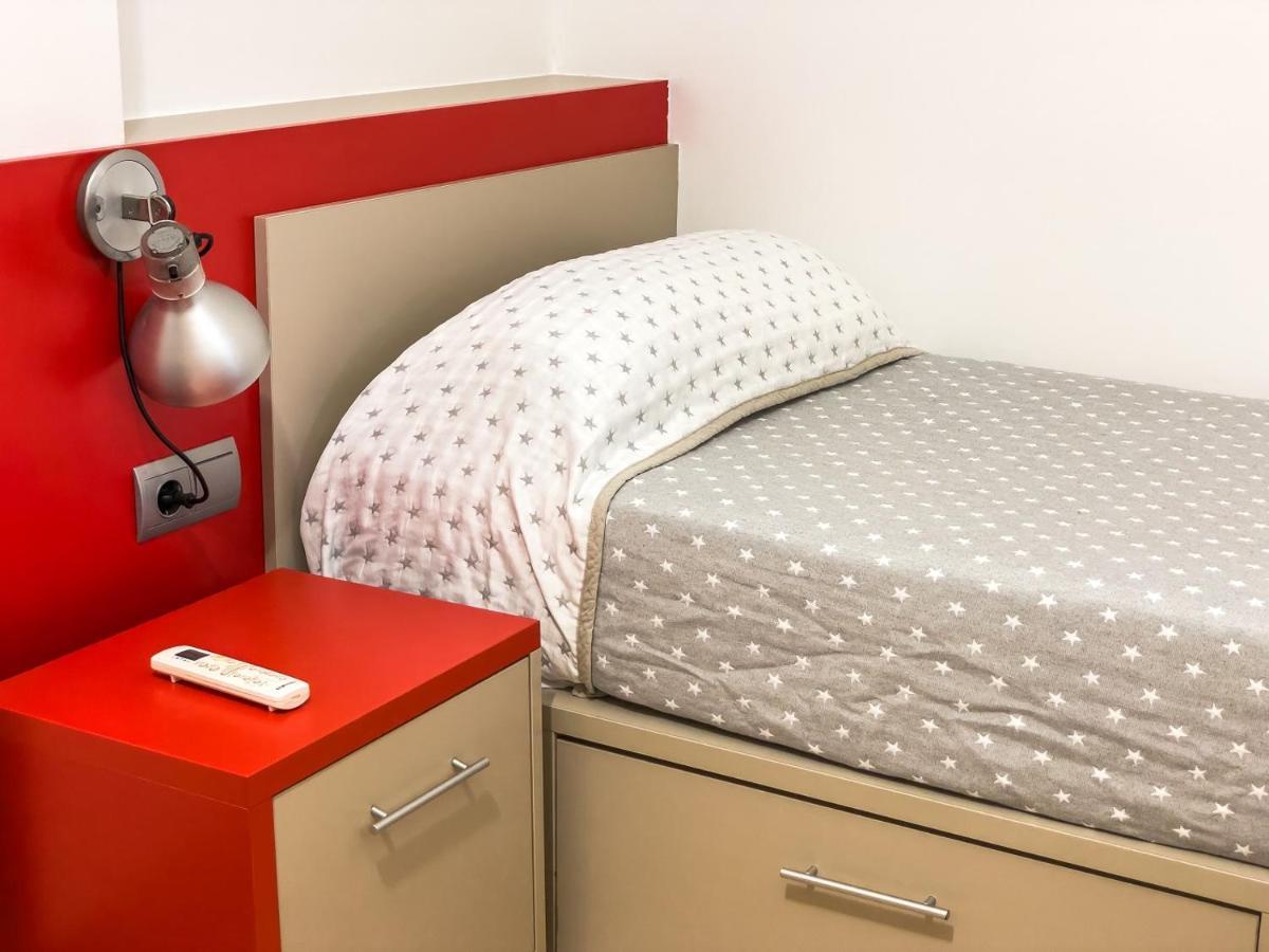 Leevin Student Barcelona Apartment Екстериор снимка