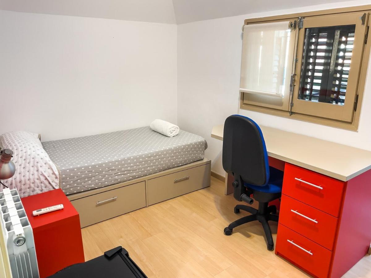 Leevin Student Barcelona Apartment Екстериор снимка